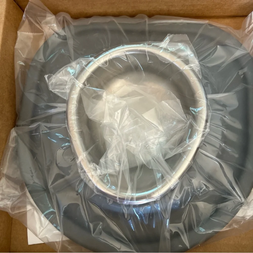 Weather Tech 8 Oz Single Low Pet Feeding Bowl DarkGrey/stainless Steel Brand New